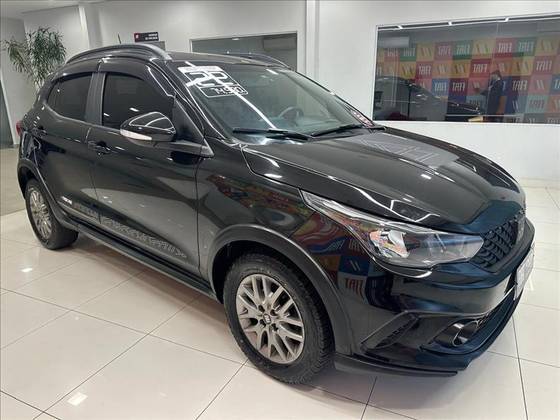 FIAT ARGO 1.3 FIREFLY FLEX TREKKING MANUAL FIAT ARGO 1.3 FIREFLY FLEX TREKKING MANUAL